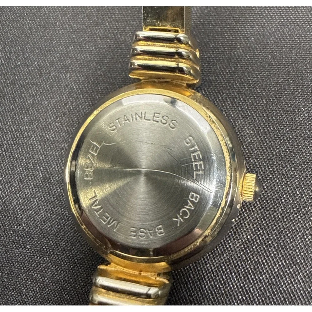 Unbranded Bangle Watch Women OS Red Gold Snowman Holiday Festive Japan Quartz